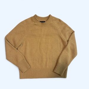 Banana republic rolled neck chunky fisherman sweater 
Neutral basic casual